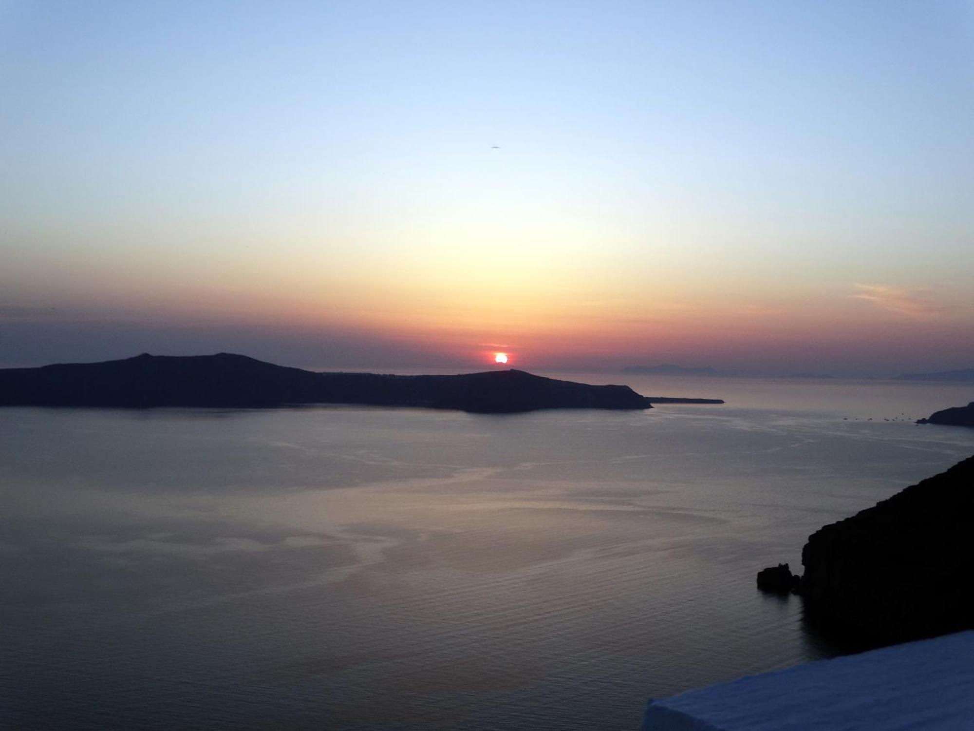 Yposkafo Suites - Villa - Santorini Фіра Екстер'єр фото