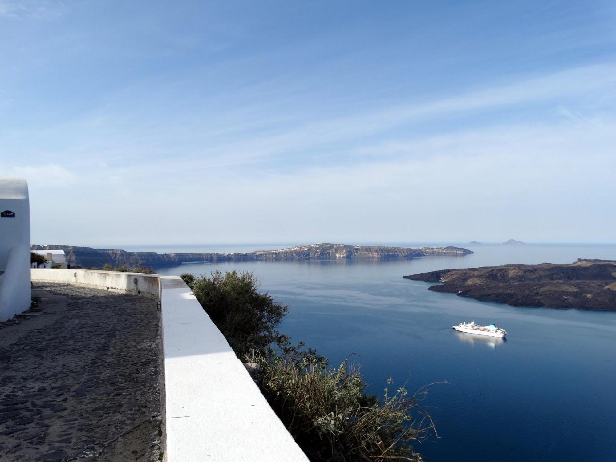 Yposkafo Suites - Villa - Santorini Фіра Екстер'єр фото